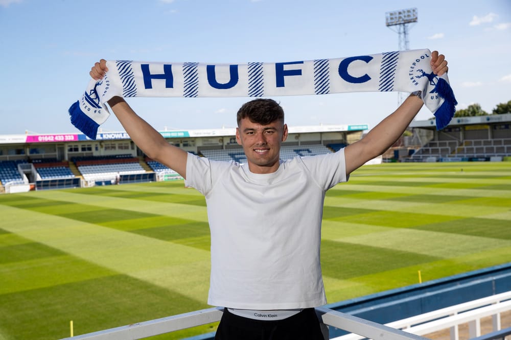 Goalkeeper Nathan Fisher has signed a one-year contract after spending the last five years within Middlesbrough's Academy.